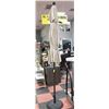 Image 1 : PATIO UMBRELLA WITH STAND