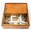 Image 1 : OLD TIN FILLED WITH VARIOUS WORLD COINS