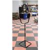 Image 1 : METAL CLOTHING SILLOUETTE