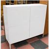 Image 1 : WHITE 4 DOOR CABINET