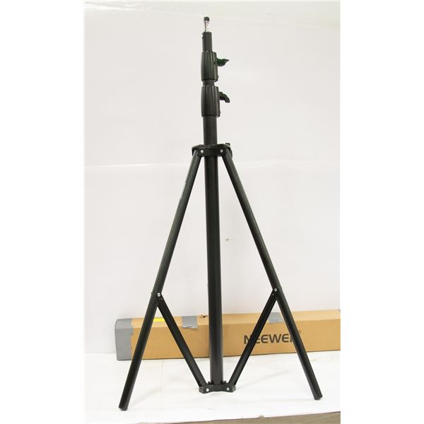 NEEWER PHOTOGRAPHY LIGHT STAND