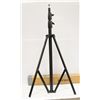 Image 1 : NEEWER PHOTOGRAPHY LIGHT STAND