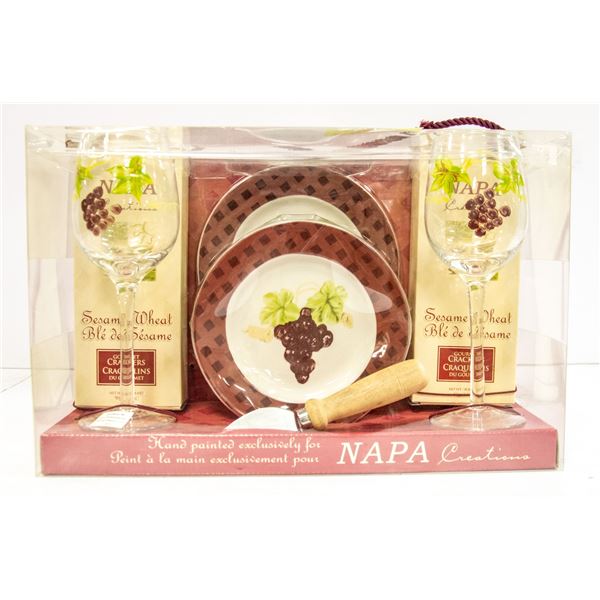 NEW NAPA CREATIONS WINE AND CHEESE GIFT