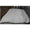 Image 1 : NEW UNPACKED GRY/WHT DOUBLE SIZE MATTRESS TOPPER