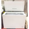 Image 1 : FRIGIDAIRE CHEST FREEZER, 44 X 33 X 22