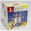 Image 1 : ROSHCO TWO TONE STAINLESS FONDUE SET