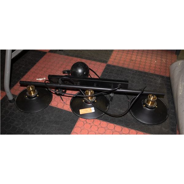 BLACK POOL TABLE LIGHT WITH BALL WEIGHT