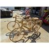 Image 1 : 2-Bamboo/Wicker Bike Décor - 2 X $