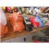 Image 2 : 9-Cookie Jar Cars - 9 X $