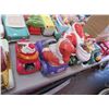 Image 2 : 8-Holiday/Other Cookie Jars - 8 X $