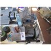 Image 1 : Delta 1' Belt/5' Disc Sander