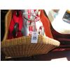 Image 2 : Wicker Bassinet