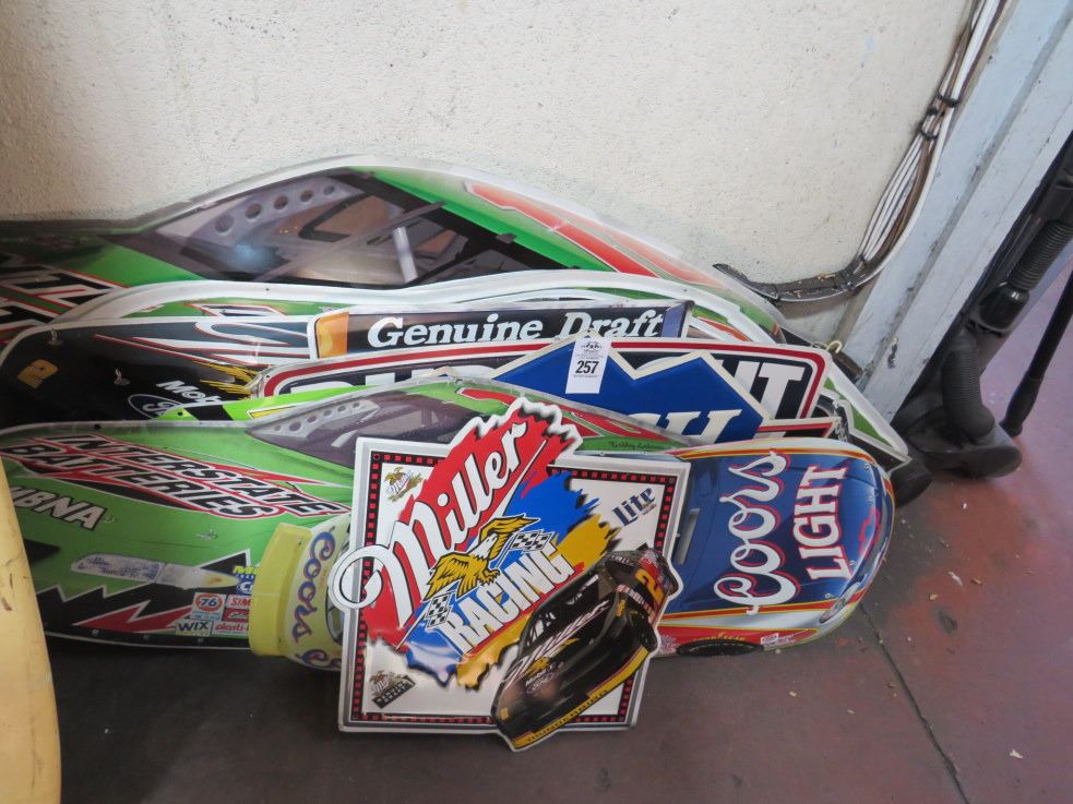 12-Metal Racing Tin Signs - 12 X