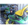 Image 2 : John Deere 100 Series 26 HP Lawn Tractor w/54" Deck