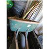 Image 1 : Wheelbarrow