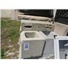 Image 2 : Cinder Blocks