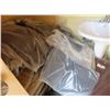 Image 1 : Auto Floor Mats - NEW