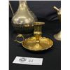 Image 2 : Lot of 3 Brass Décor Items - Candlestick Holder, Handled Vase, Etc.