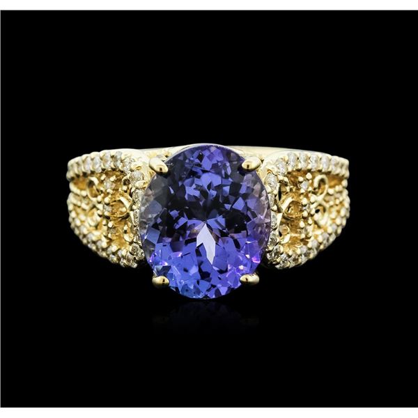 14KT Yellow Gold 4.98 ctw Tanzanite and Diamond Ring