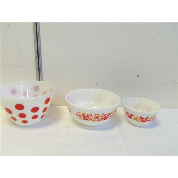 1 Fireking Mixing Bowl-50's Red Dots