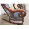 Image 3 : Vintage Heavy Rocking Chair