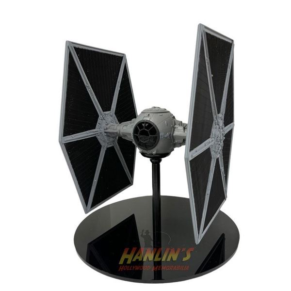 You (2018-) Joe (Penn Badgley) Buttoned Down Tan Shirt