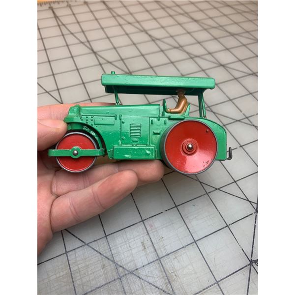 VINTAGE DINKY TOYS AVELING-BARFORD DIESEL ROLLER TOY