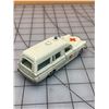 Image 2 : VINTAGE MATCHBOX LESNEY BINZ AMBULANCE TOY