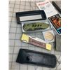 Image 2 : MISC LOT KNIVES STRAIGHT RAZOR BELT BUCKLE ETC