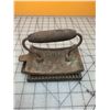 Image 3 : ANTIQUE CLOTHING FLUTER ROCKER PRESS