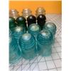 Image 3 : ANTIQUE LOT OF INSULATORS CLEAN