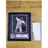 Image 1 : FRAMED RED SOX PICTURE CURT SCHILLING W/ LETTER OF AUTHENTICITY