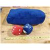 Image 2 : RED SOX PILLOW & FUZZY DICE