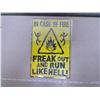 Image 1 : Tin sign 8 X 11.75 inches Freak Out and Run