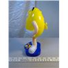 Image 2 : 11 Inch m+m candy dispenser excellent condition