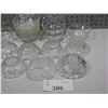 Image 3 : Box of glass candy/ hors d’oeuvre dishes