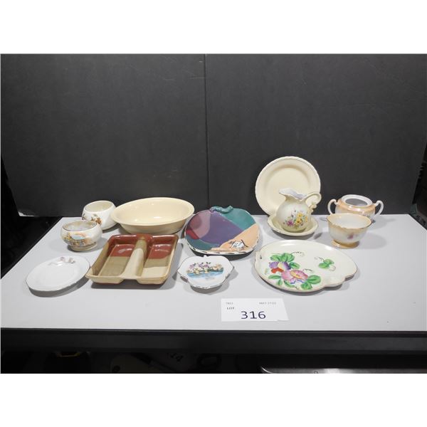 Assorted China/pottery dishes