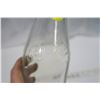 Image 8 : 5 Milk Jars - 1x Pint, 3x 1/2 qt, 1x 1qt - 1 is City Dairy Winnipeg