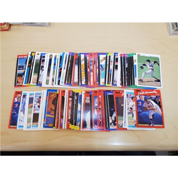 100 ASSORTED BASEBALL CARDS