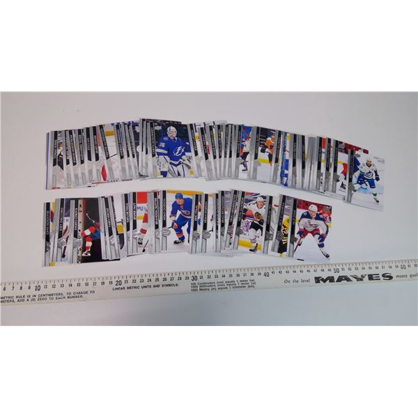 Lot of 100 Upper Deck 2021 Extended Series Hockey Cards