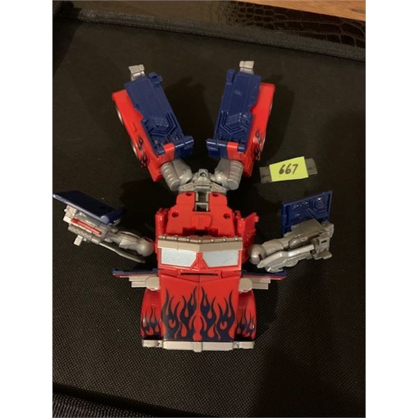 667 TRANSFORMERS COMPLETE OPTIMUS PRIME