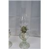 Image 4 : 2 Medium Clear Oil Lamps