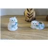 Image 3 : 3 Vintage Cats, 1 Favorware, tooth pick holder + salt and pepper shakers