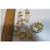 Image 1 : Lot of Gold and White Jewelry - Broaches, etc.