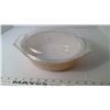 Image 2 : Vintage Pyrex 043 Oval Casserole Dish with Lid - 1.5 Qt Butterfly Gold