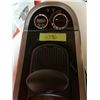 Image 2 : 1096  GE 3 LITRE DEEP FRYER/ NEW CONDITION WITH ORIGINAL BOX AND INSTRUCTIONS