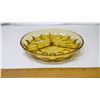 Image 2 : Tinted Yellow Glass Snack Tray