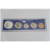 Image 1 : US Year Set - 1967 Hard Plastic Original Package 1, 5, 10, 25 Cent & 50 Cent Silver