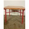 Image 2 : Children's Maple Table 21x17"