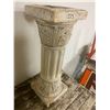 Image 3 : Ornate Garden Pillar 25" High